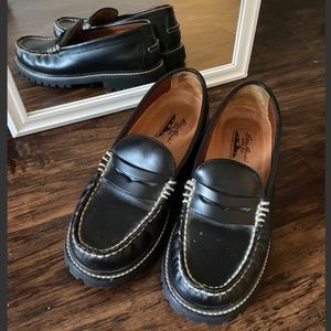 Eddie Bauer Loafers Black